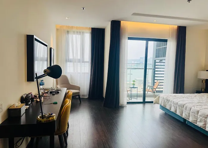 Sapphire Apartment